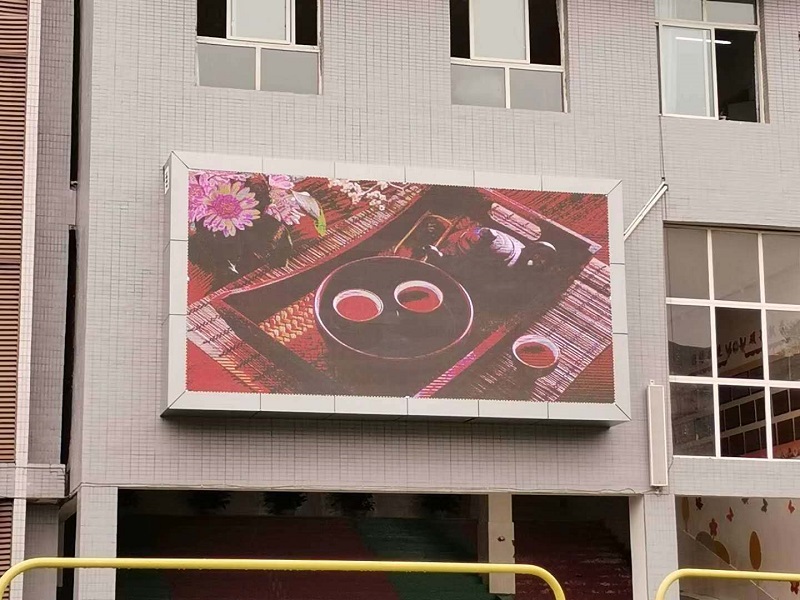 led顯示屏如何應(yīng)對夏季高溫？
